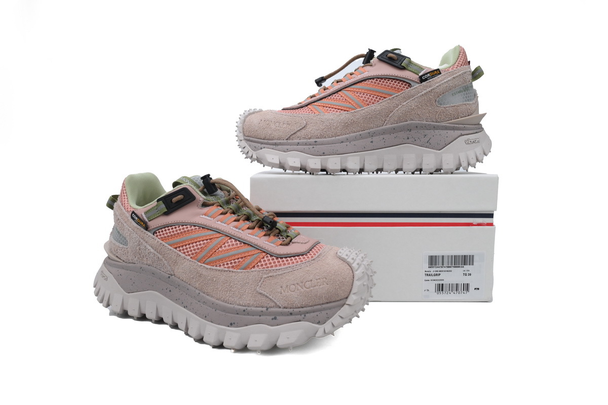 J109B4 M00160 M4052516 Moncler Light Gray Pink