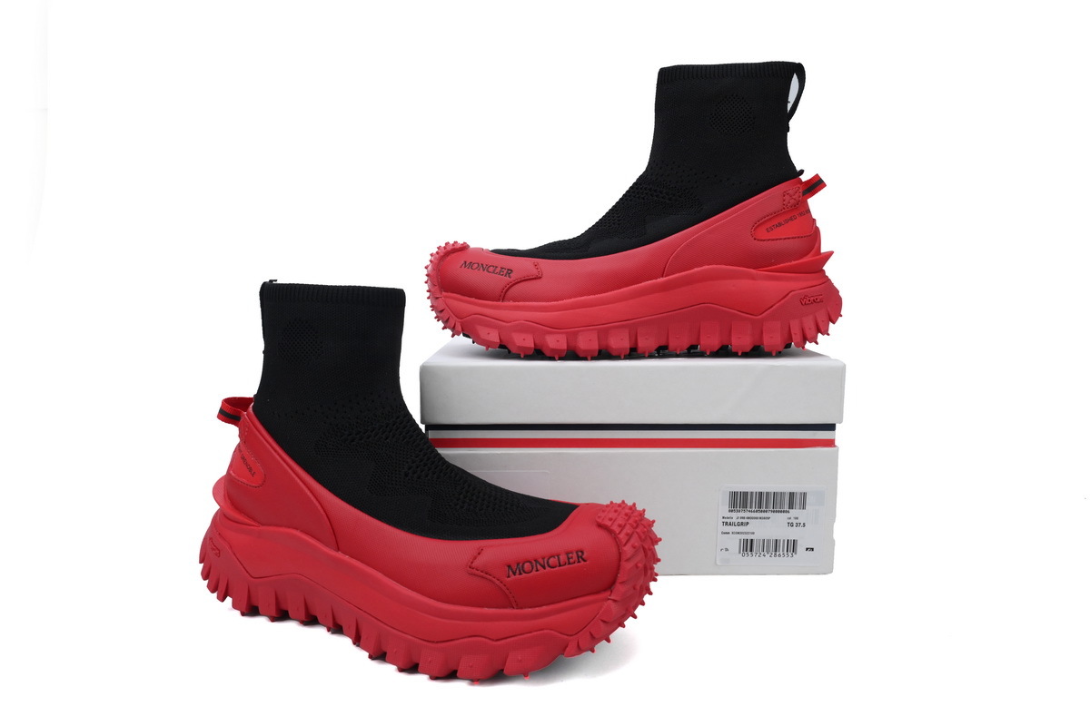 J109B4M 00060 M3809P 100 Moncler Trailgrip Leather Black and Red