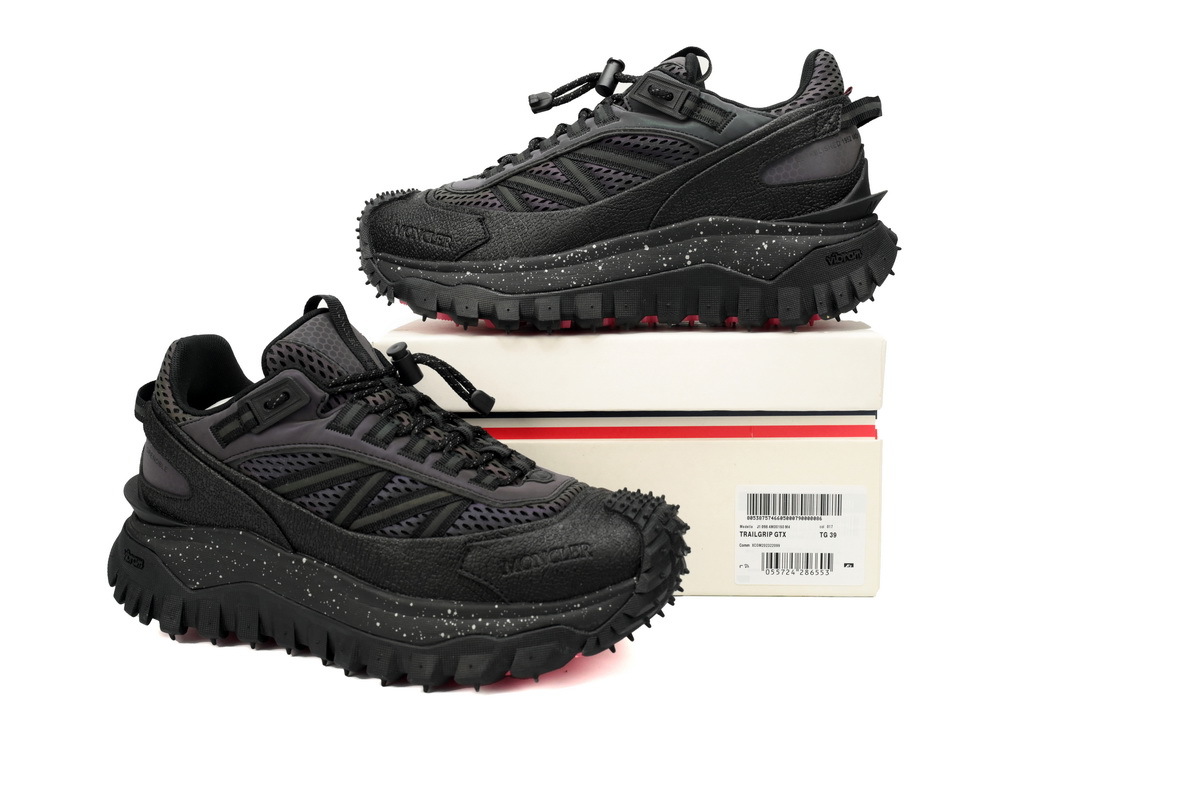 J109B 4M001 60M4 Moncler Trailgrip Leather Black Chameleon