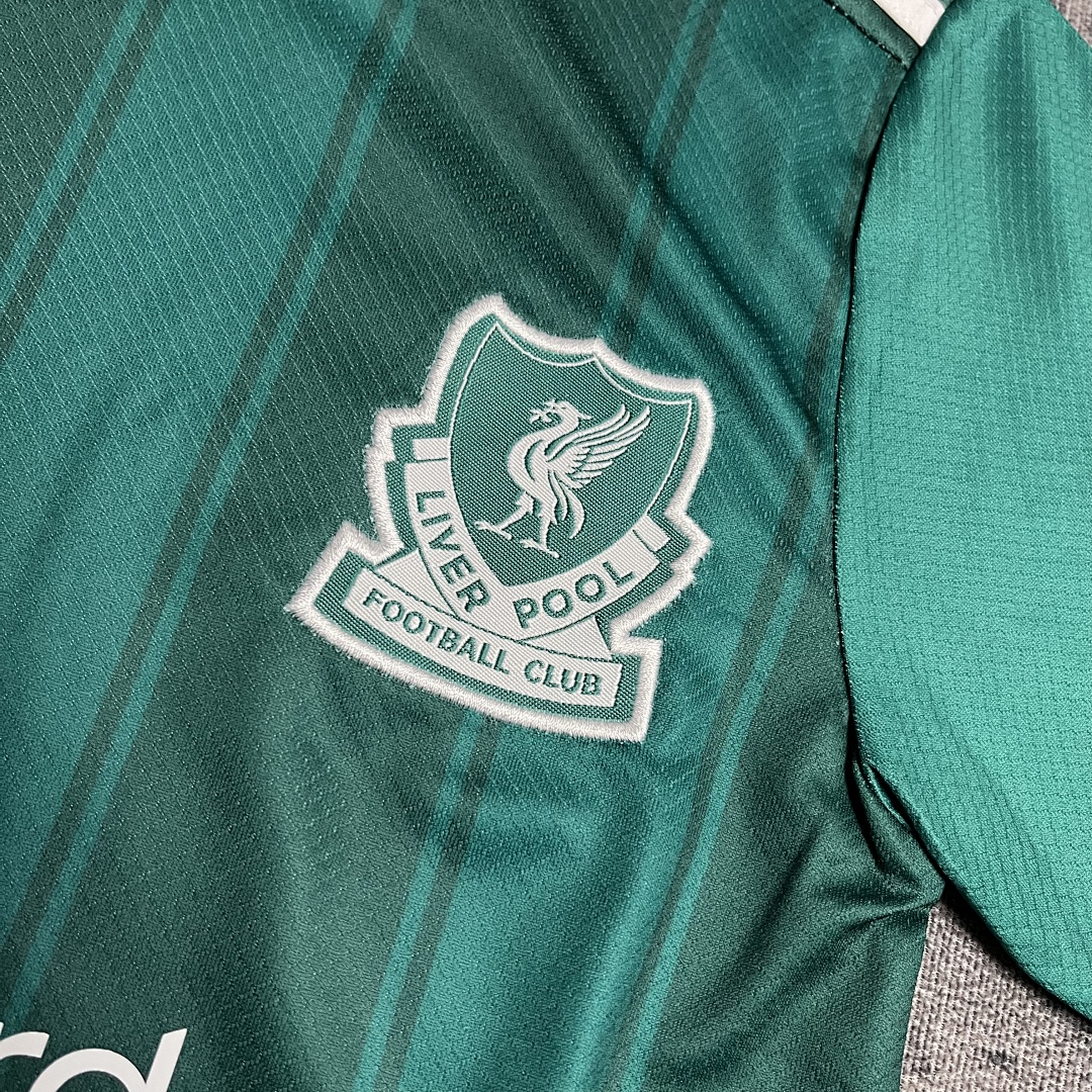  2026 Kids Liverpool Green Away Jersey Set White Shorts