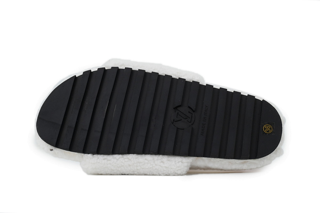 LOUIS VUIT White