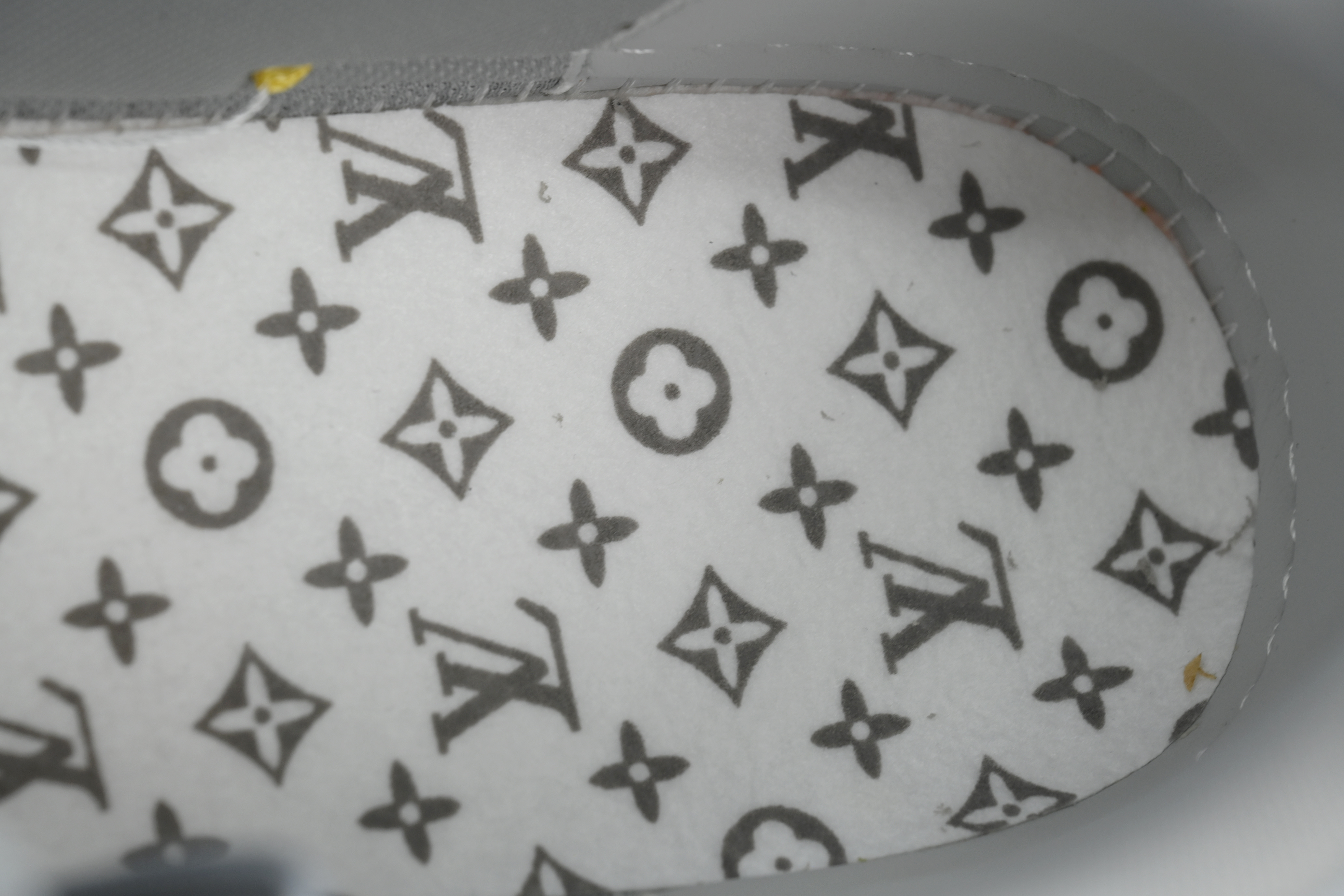 Louis Vuitton  Trainer Light Grey Yellow
