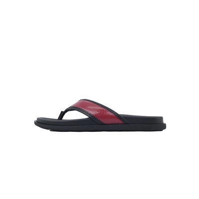 LOUIS VUITTON Black And Red On The Internet 01