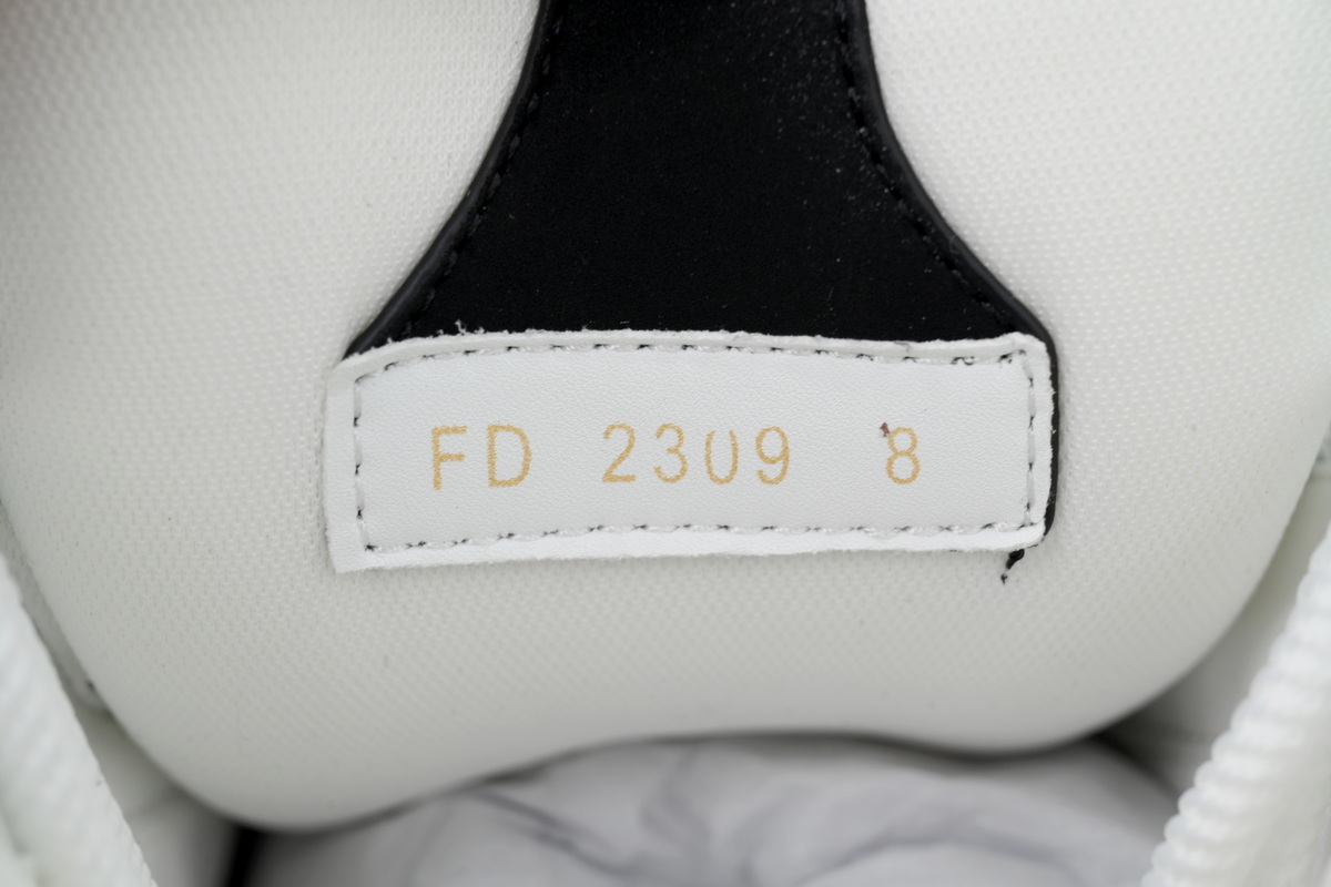 Louis Vuitton LV Trail Black White Sneakers