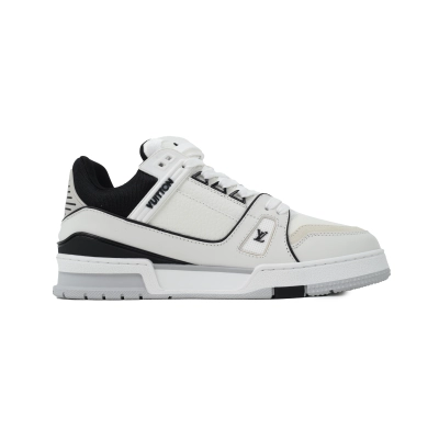 Louis Vuitton New Black And White 02