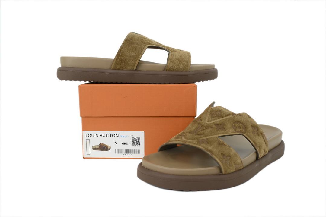 LOUIS VUITTON Oasis Mule Shoes Khaki