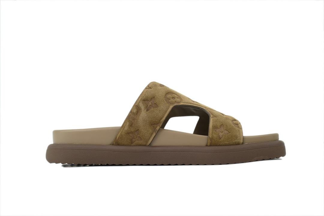 LOUIS VUITTON Oasis Mule Shoes Khaki