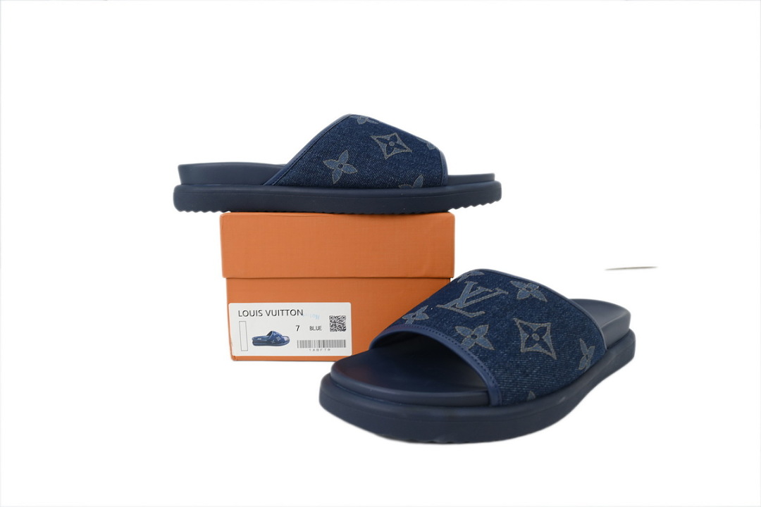 Chinelos LOUIS VUITTON em tecido jeans azul