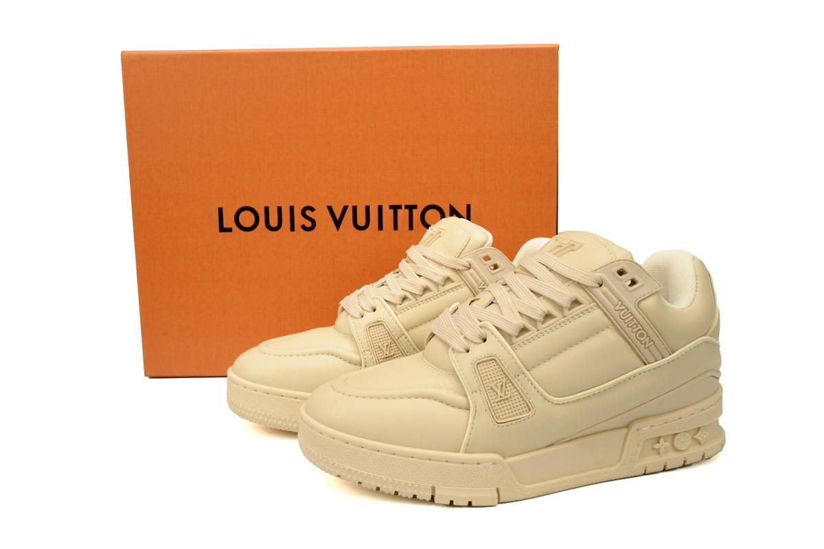 Baskets Louis Vuitton beiges