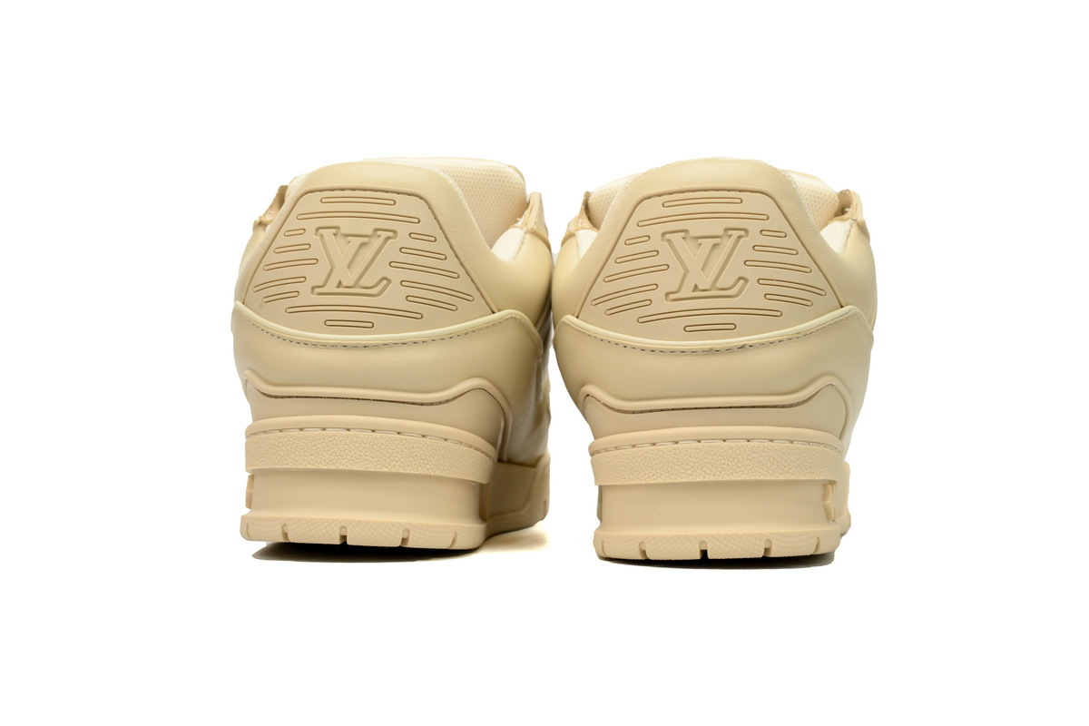 Baskets Louis Vuitton beiges
