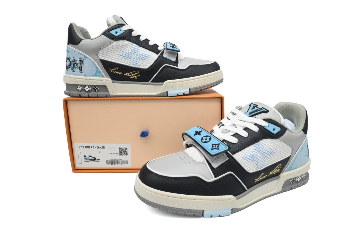 Baskets Louis Vuitton noires et bleues