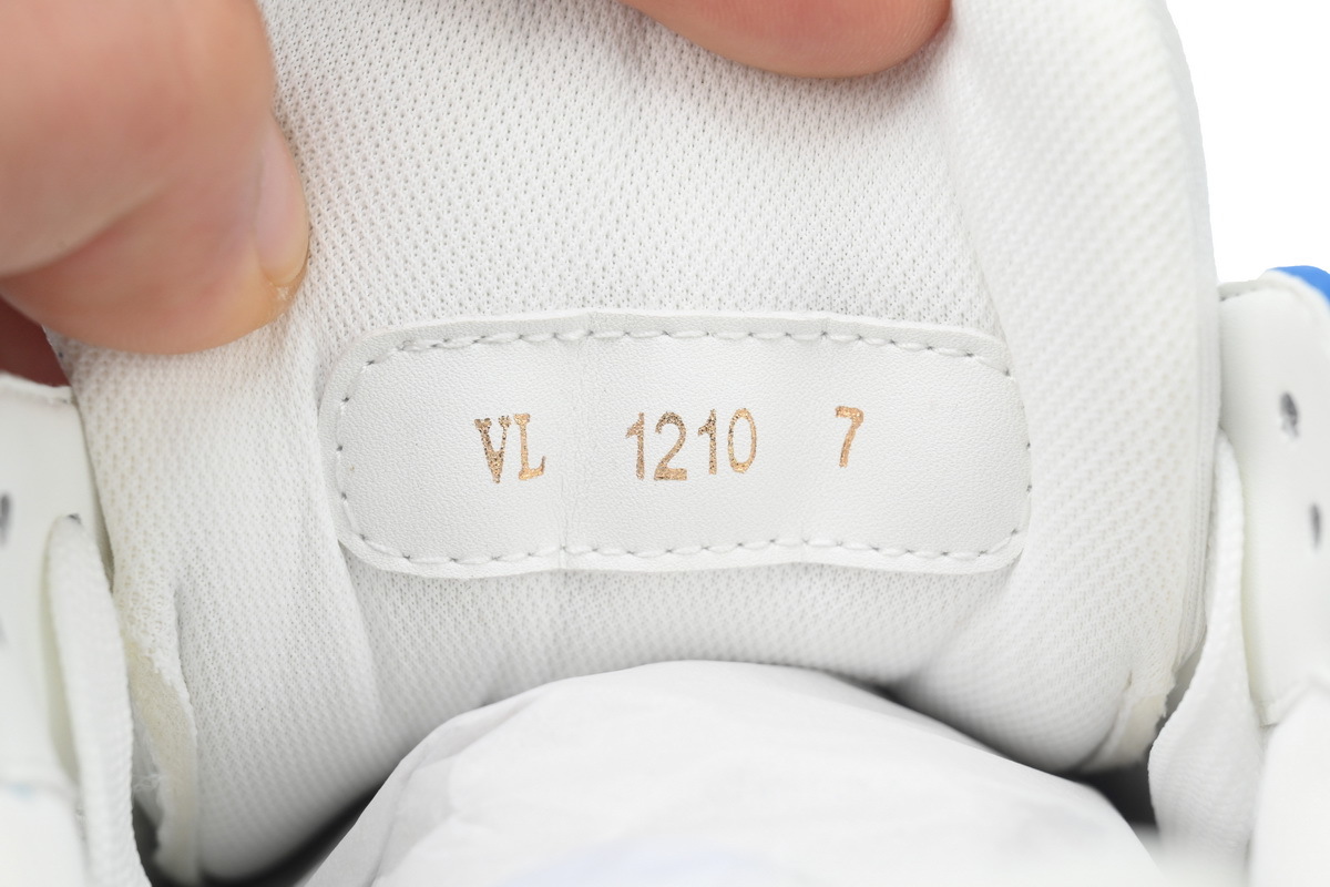Zapatillas Louis Vuitton, azul y blanco