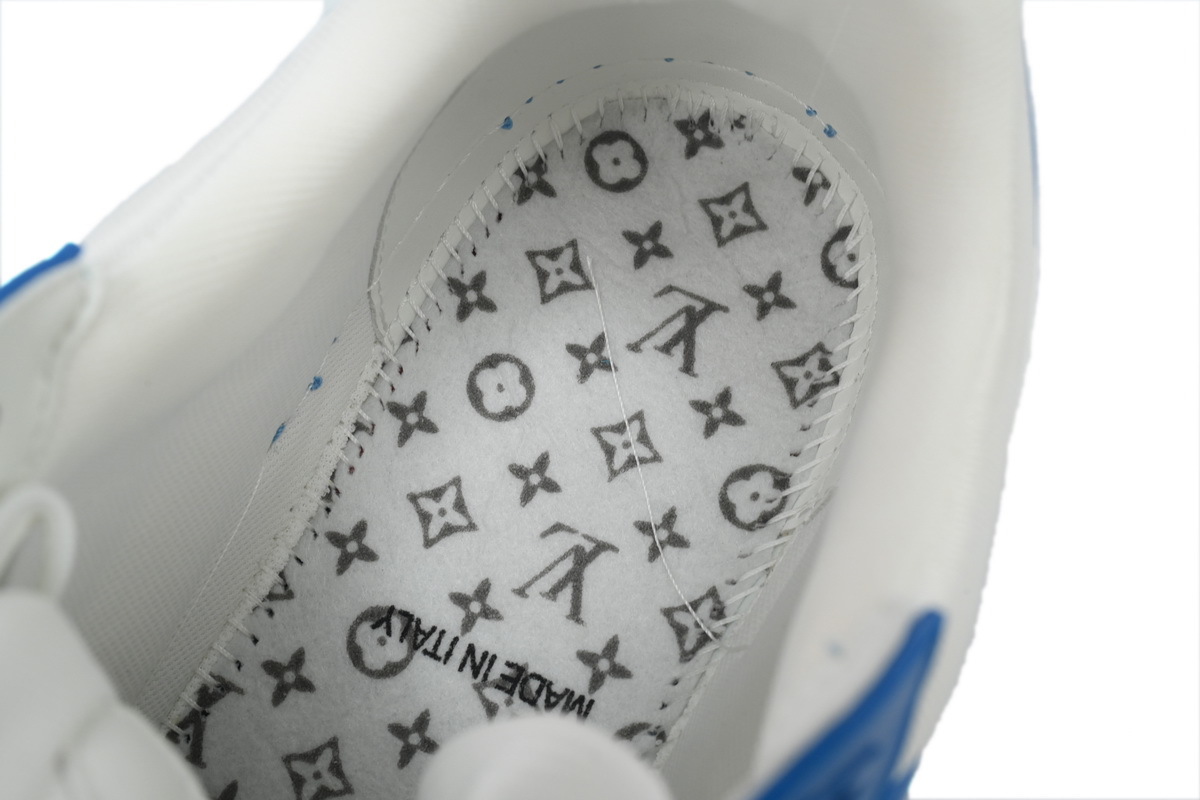 Zapatillas Louis Vuitton, azul y blanco
