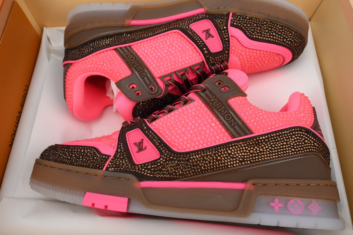 Zapatillas LOUIS VUITTON rosa brillante y marrón