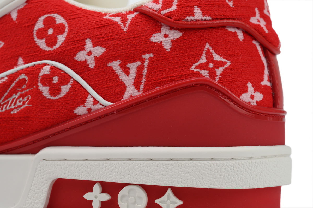 Baskets Louis Vuitton rouges