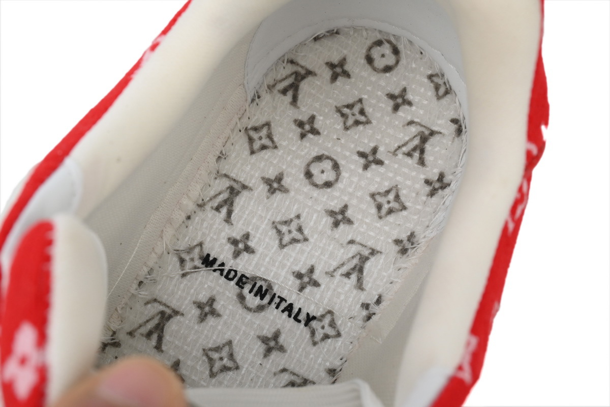 Baskets Louis Vuitton rouges
