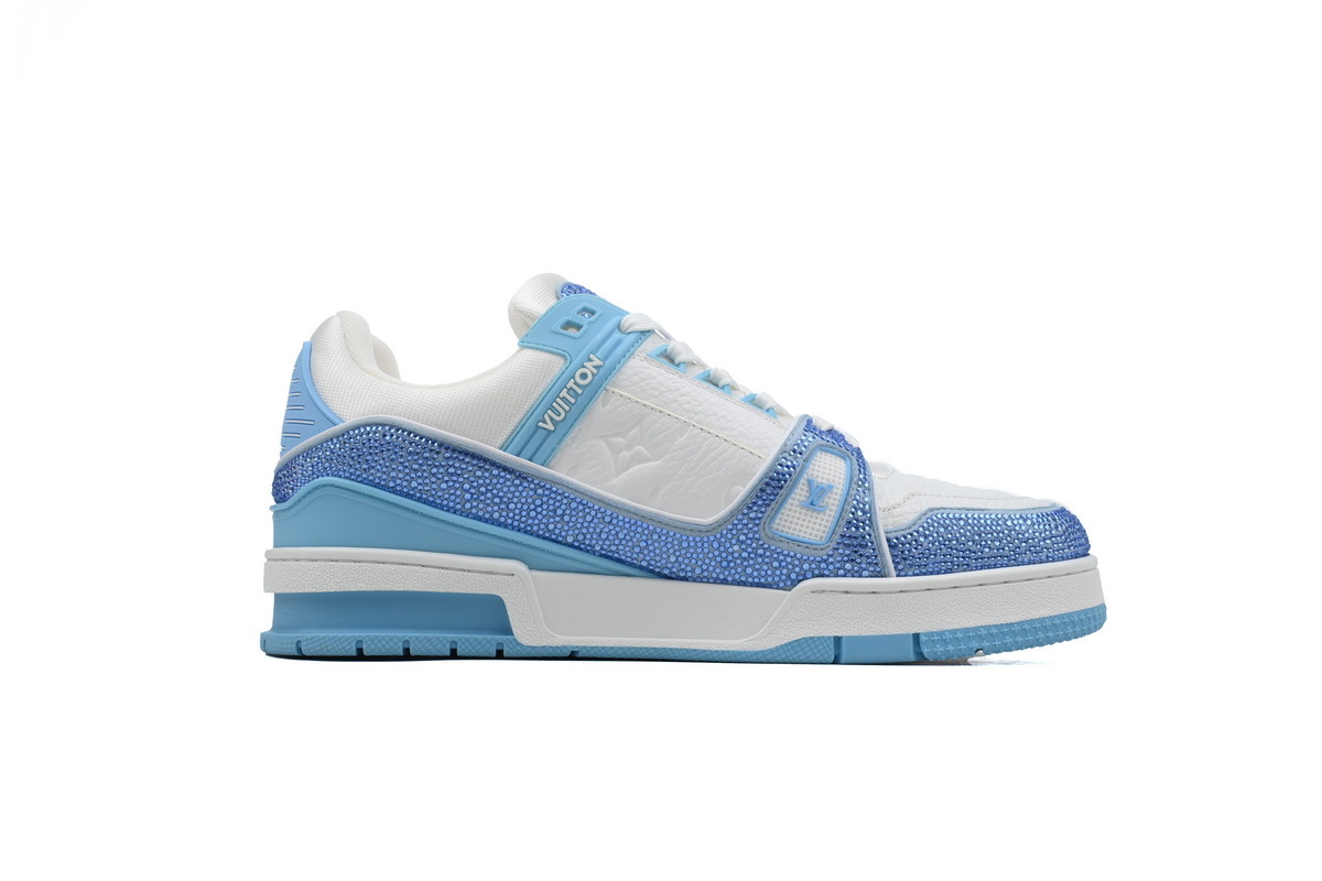 LOUIS VUITTON Trainer Sky Blue