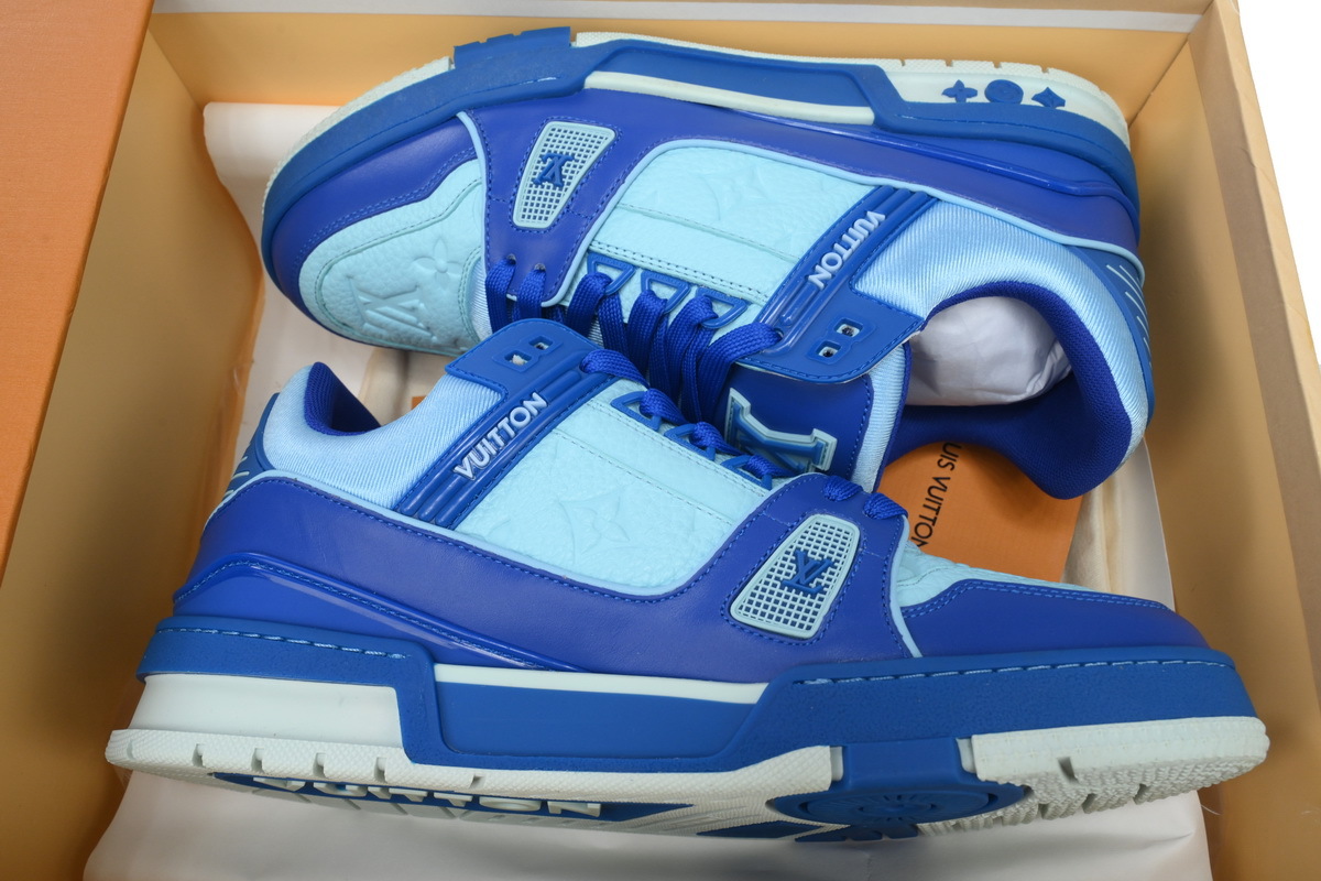 Baskets Louis Vuitton blanches et bleues