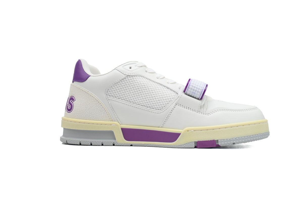 Baskets Louis Vuitton blanches et violettes