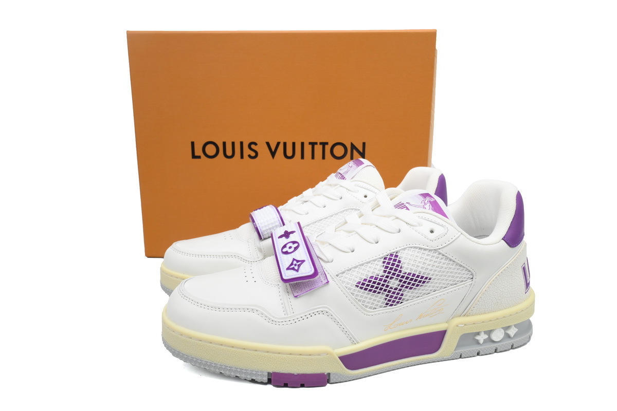 Baskets Louis Vuitton blanches et violettes