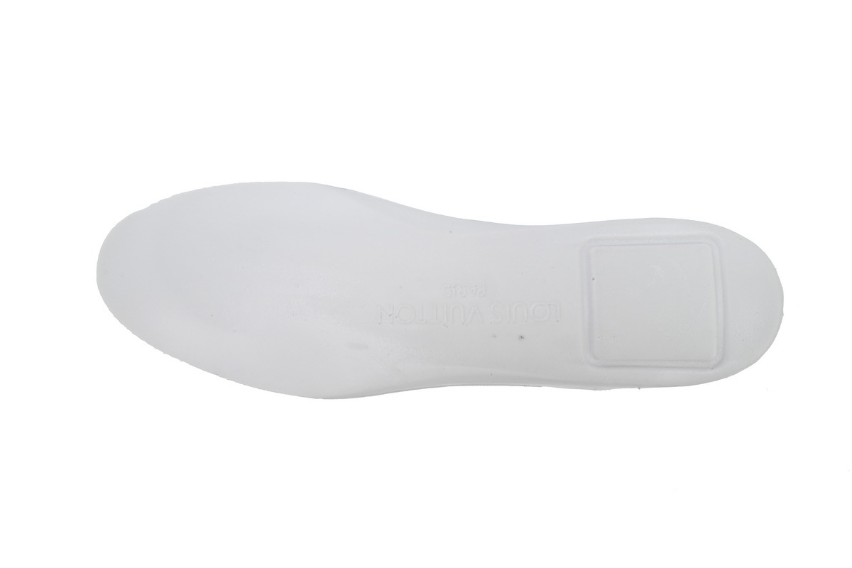 Baskets Louis Vuitton blanches et violettes