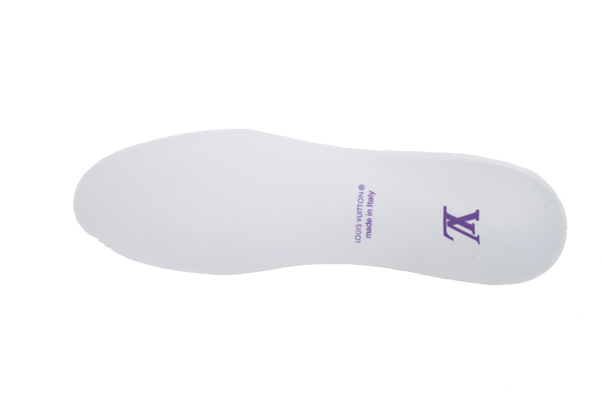 Baskets Louis Vuitton blanches et violettes