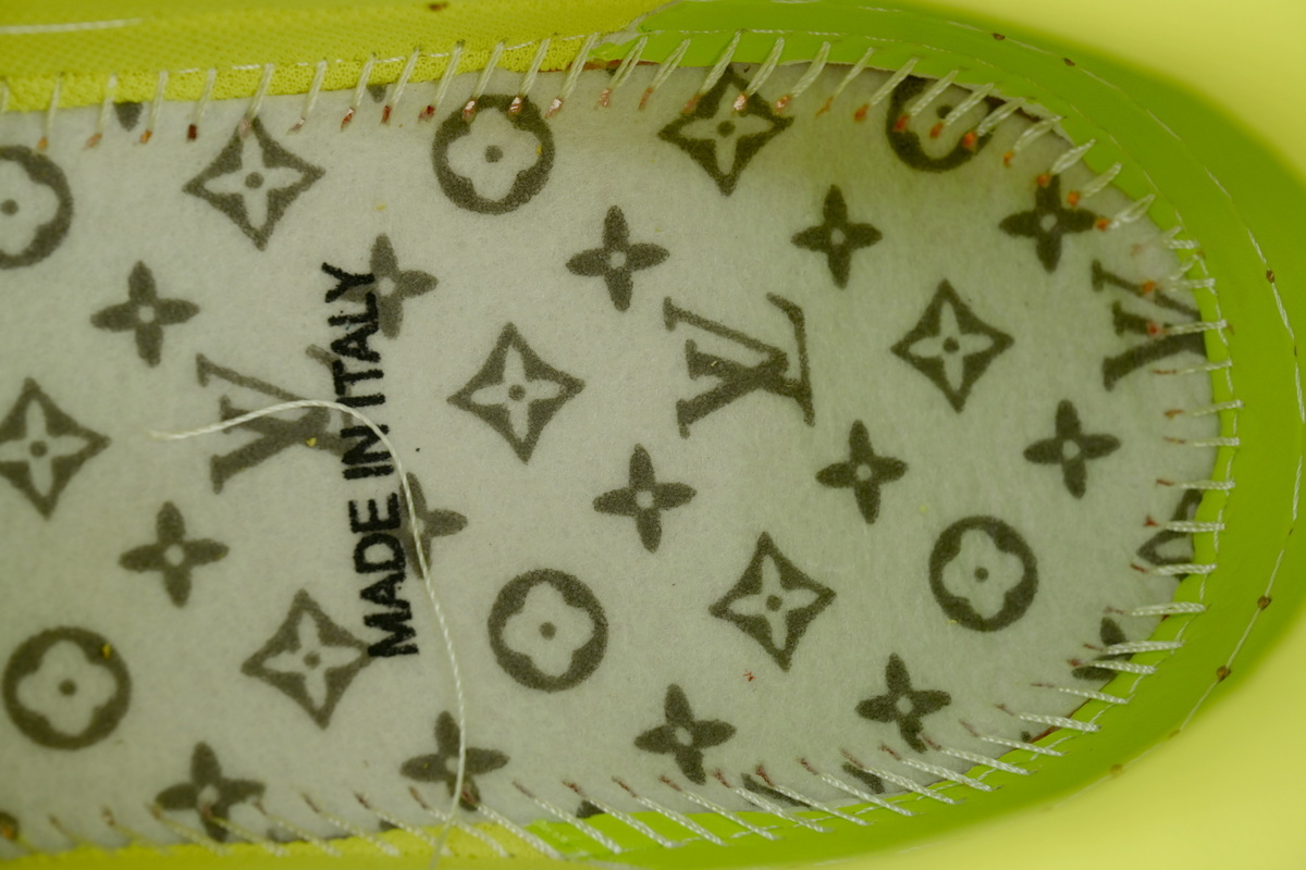 Tênis Louis Vuitton Amarelo e Marrom
