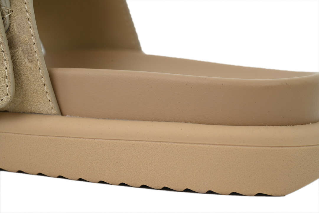 LOUIS VUITTON Venice Mule Shoes Beige