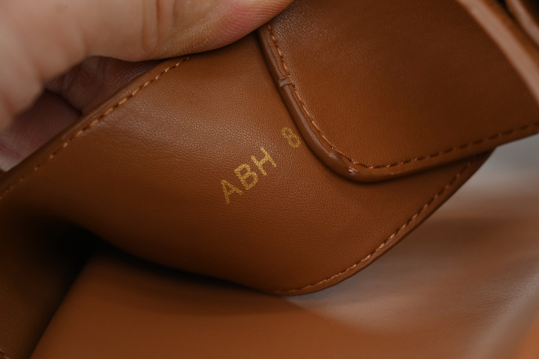 LOUIS VUITTON Venice Mule Shoes Brown