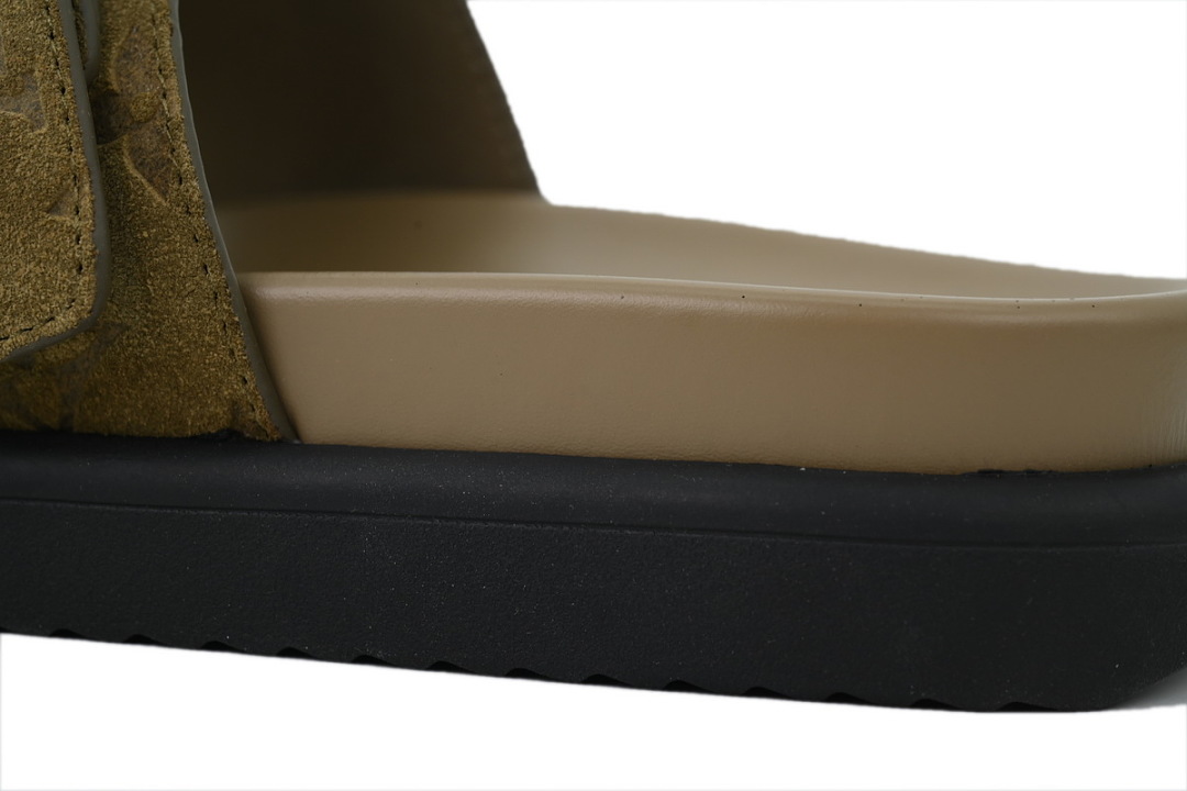 LOUIS VUITTON Venice Mule Shoes Khaki