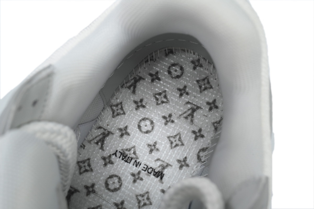 Louis Vuitton LV Trainer Maxi White Gray Leather Sneaker