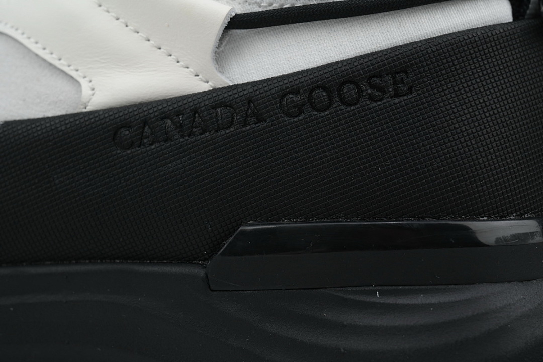 M Canada Goose Glacier Trail