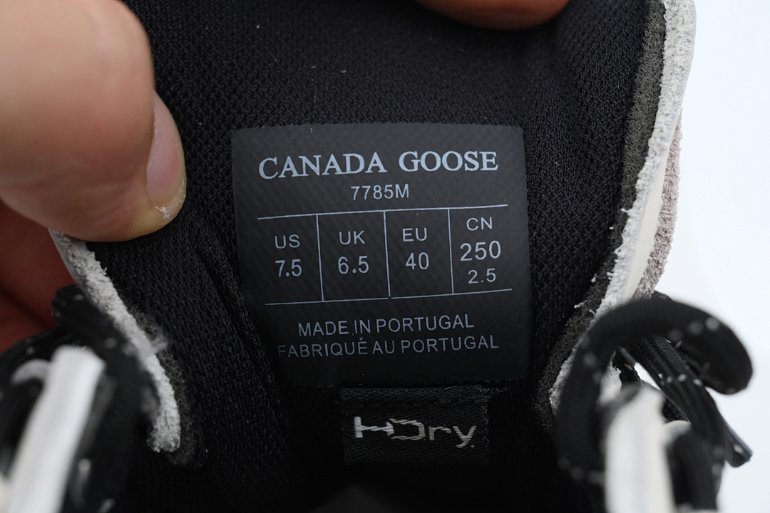 M Canada Goose Glacier Trail