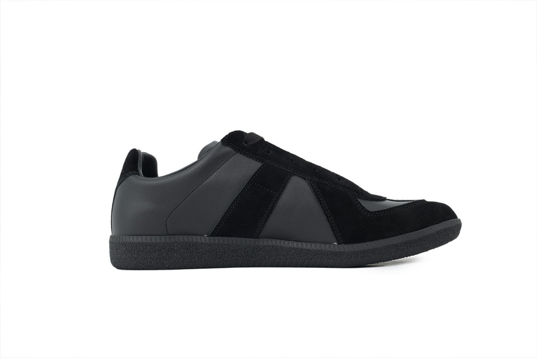Maison Margiela All Black