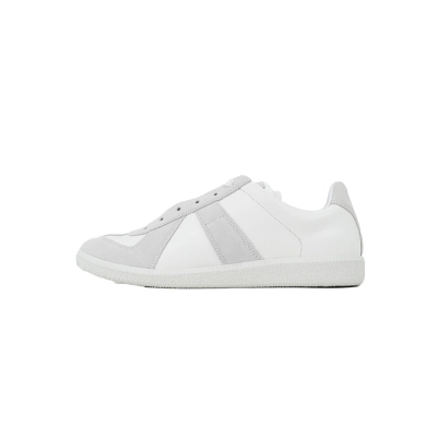Maison Margiela All White 01