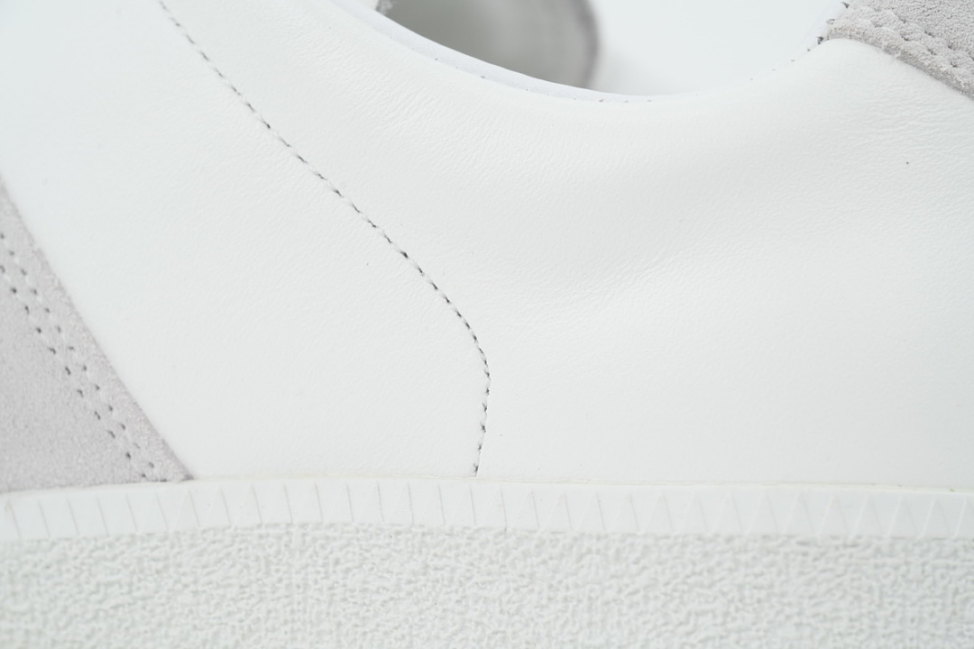 Maison Margiela All White