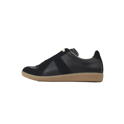 Maison Margiela Black Rubber 01