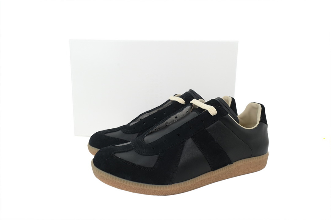 Maison Margiela Black Rubber