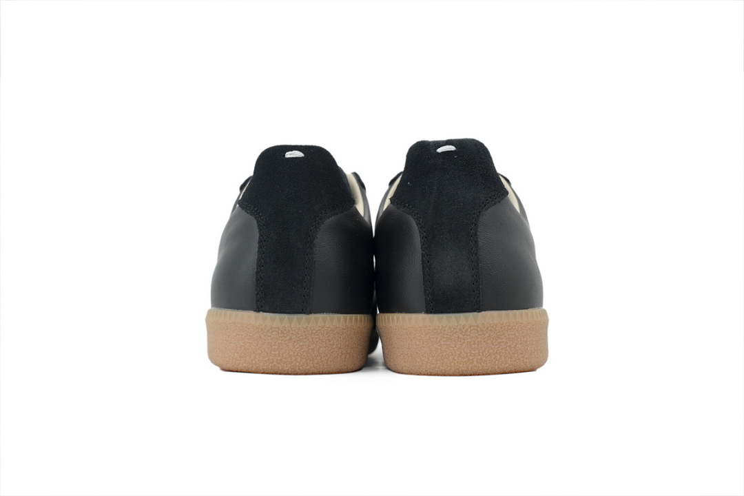 Maison Margiela Black Rubber