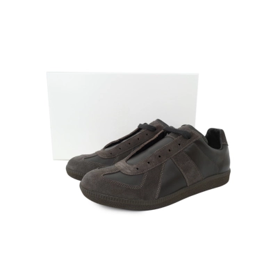 Maison Margiela Brown 02