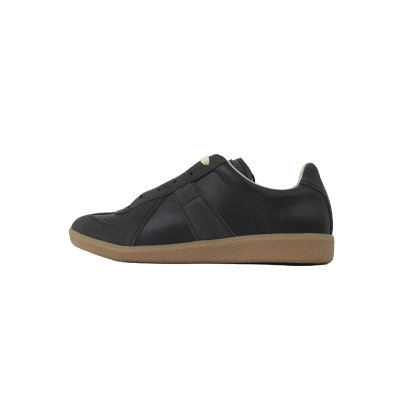 Maison Margiela Dark Gray 01
