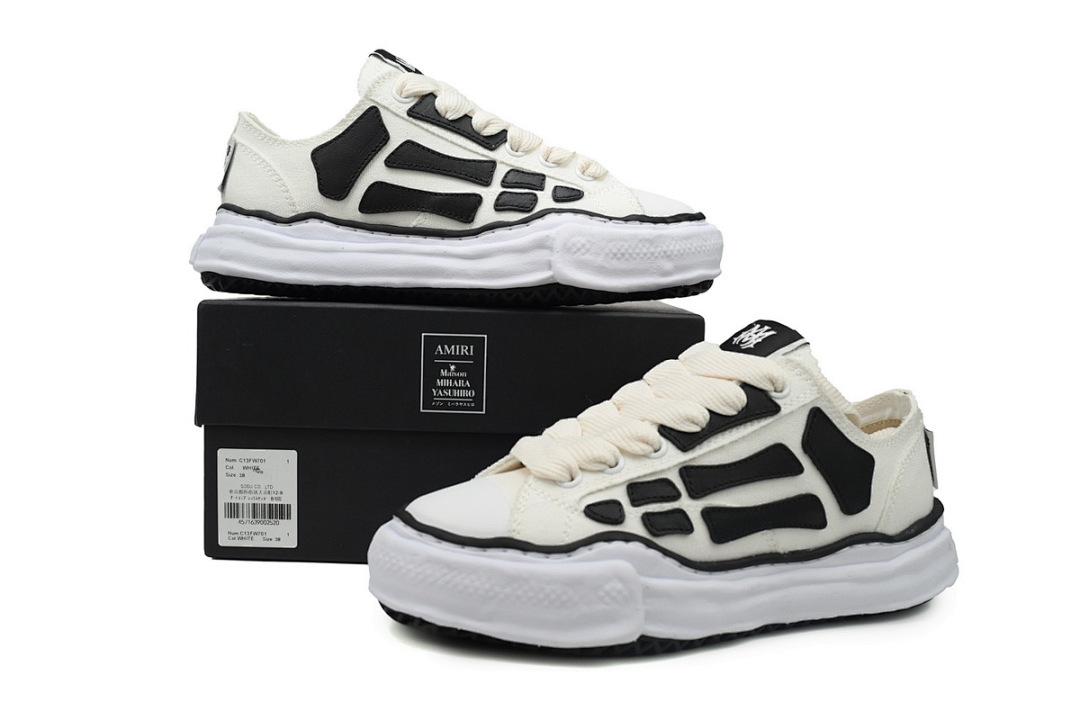 Maison Mihara Yasuhiro x AMIRI Skel-Top Low Off White