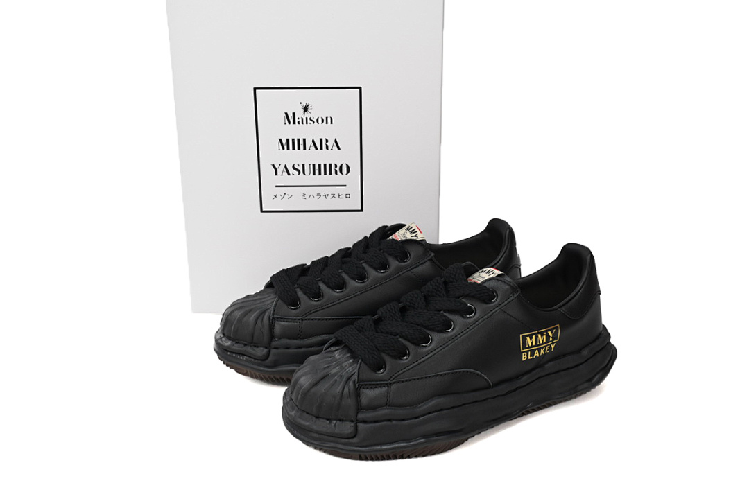 MIHARA YASUHIRO All Black Golde