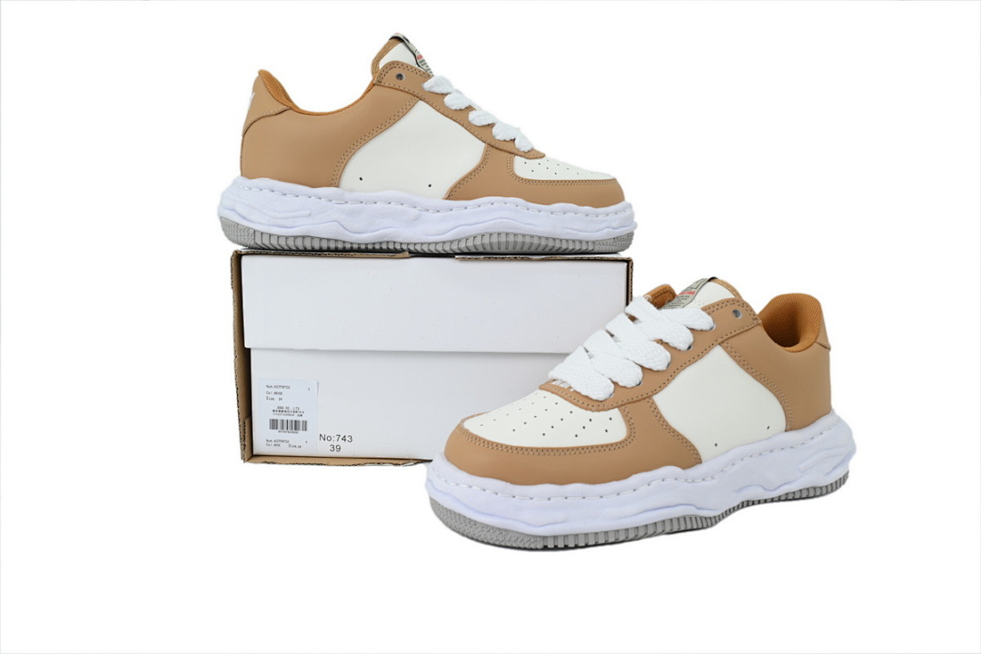 MIHARA YASUHIRO Beige