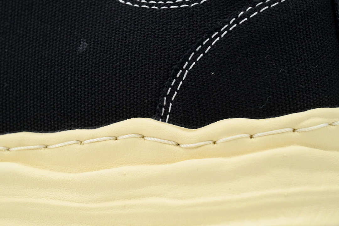 MIHARA YASUHIRO Beige Black