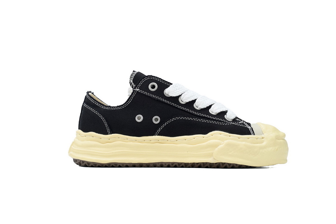MIHARA YASUHIRO Beige Black