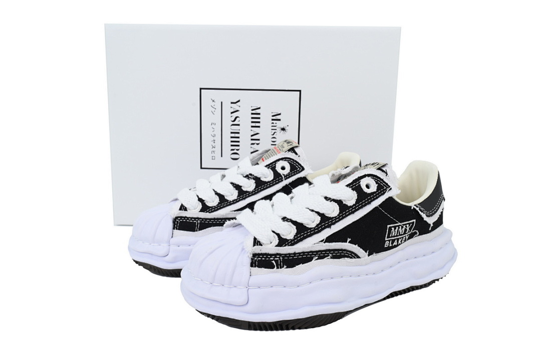 MIHARA YASUHIRO Canvas Black