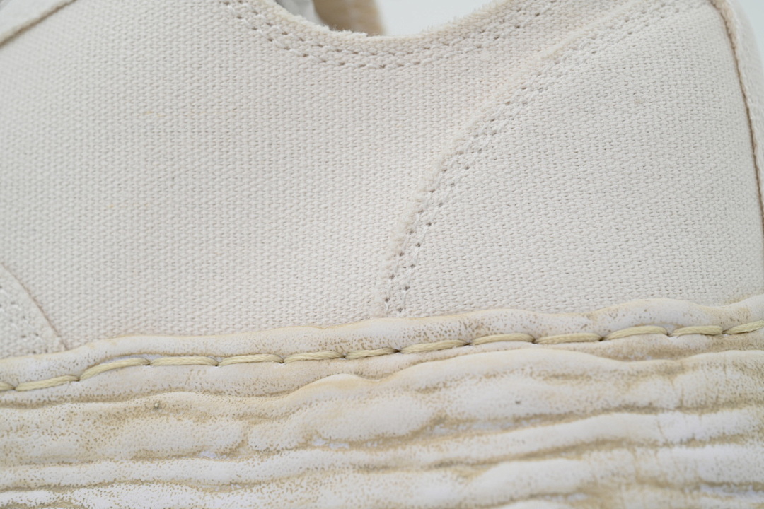 MIHARA YASUHIRO Canvas Rice White