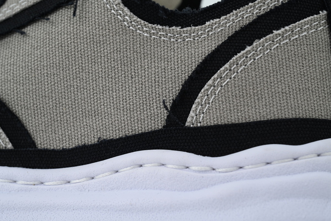 MIHARA YASUHIRO Grey