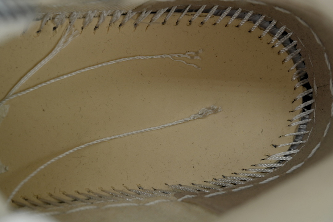 MIHARA YASUHIRO High Gang Black And White